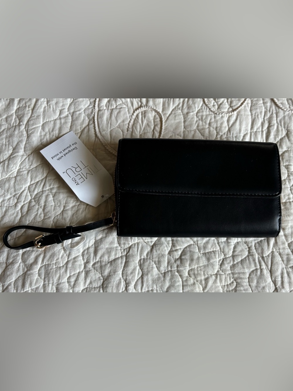 Time and Tru Black Wristlet Wallet